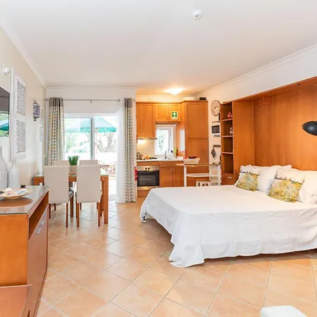 Quinta Velha Oasis, Pool Apartment Cabanas De Tavira